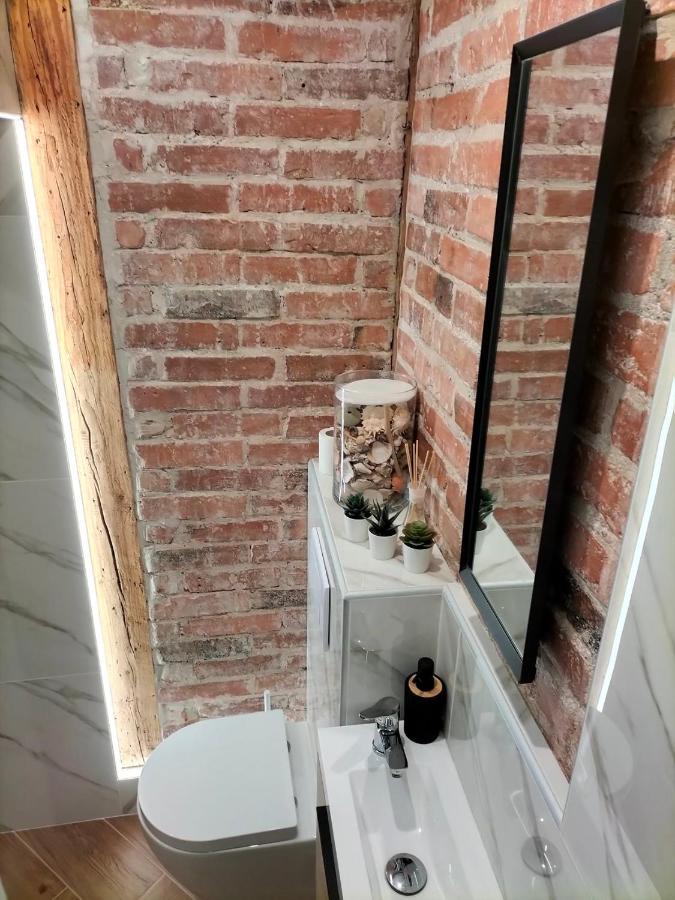 Uroczy Apartament W Centrum Krakowa エクステリア 写真